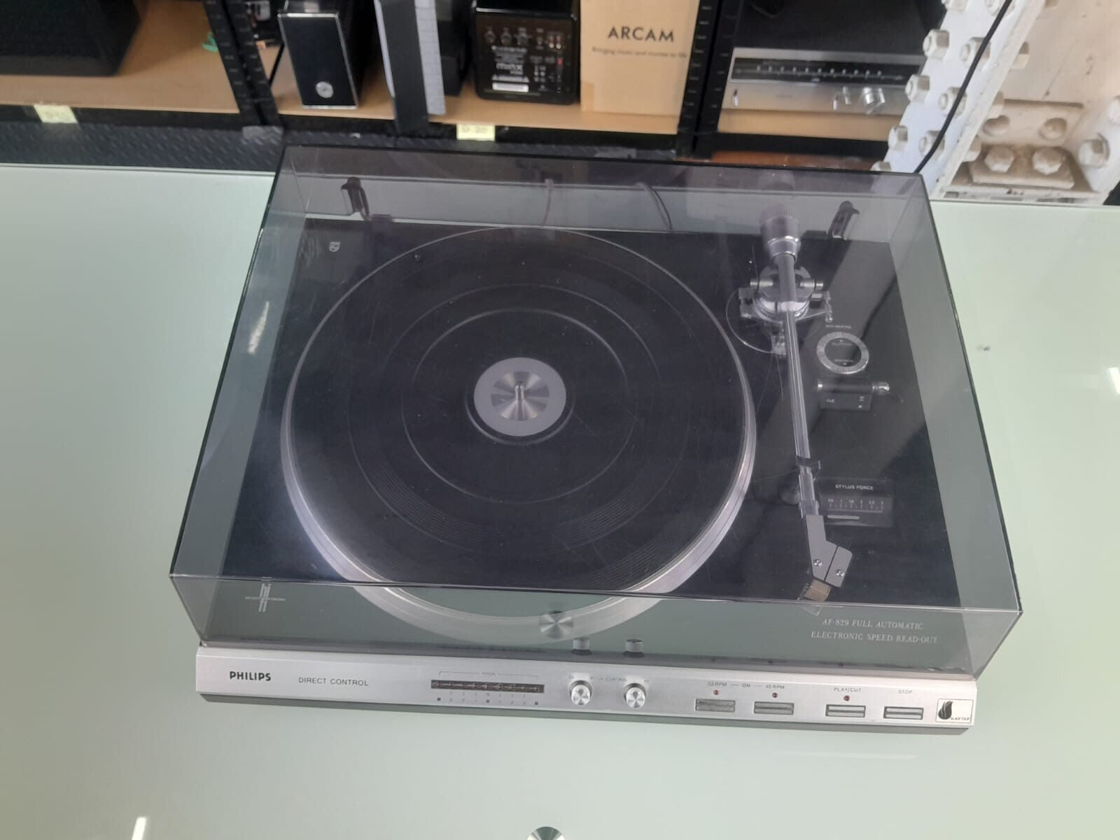 PHILIPS BLACK TULIP AF 829 AUTOMATIC TURNTABLE WITH PHILIPS 412 II CARTRIDGE