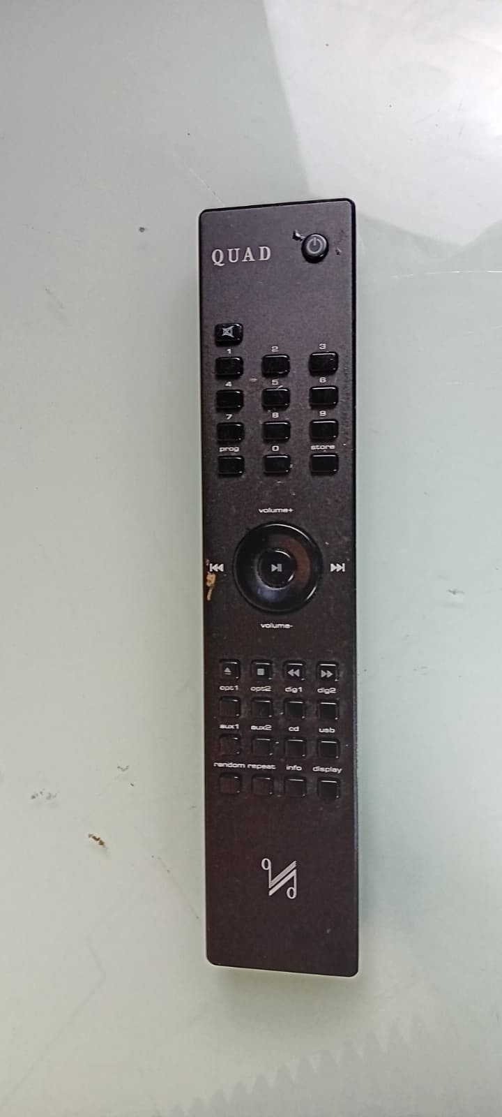 QUAD ARTERA PLAY+ CD DAC PRE AMP PLAYER WITH REMOTE
