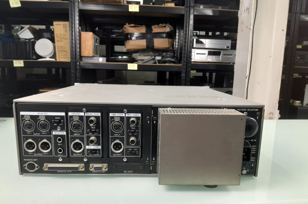 SONY PCM 7050 DIGITAL AUDIO RECORDER