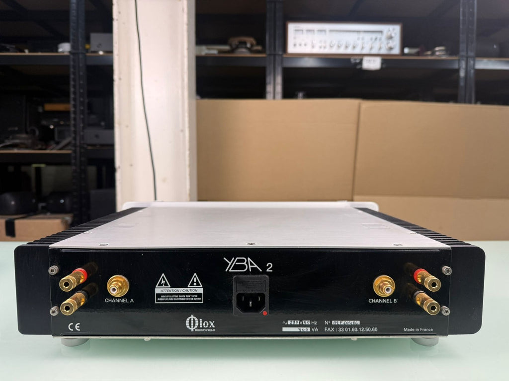 YBA 2 STEREO POWER AMPLIFIER