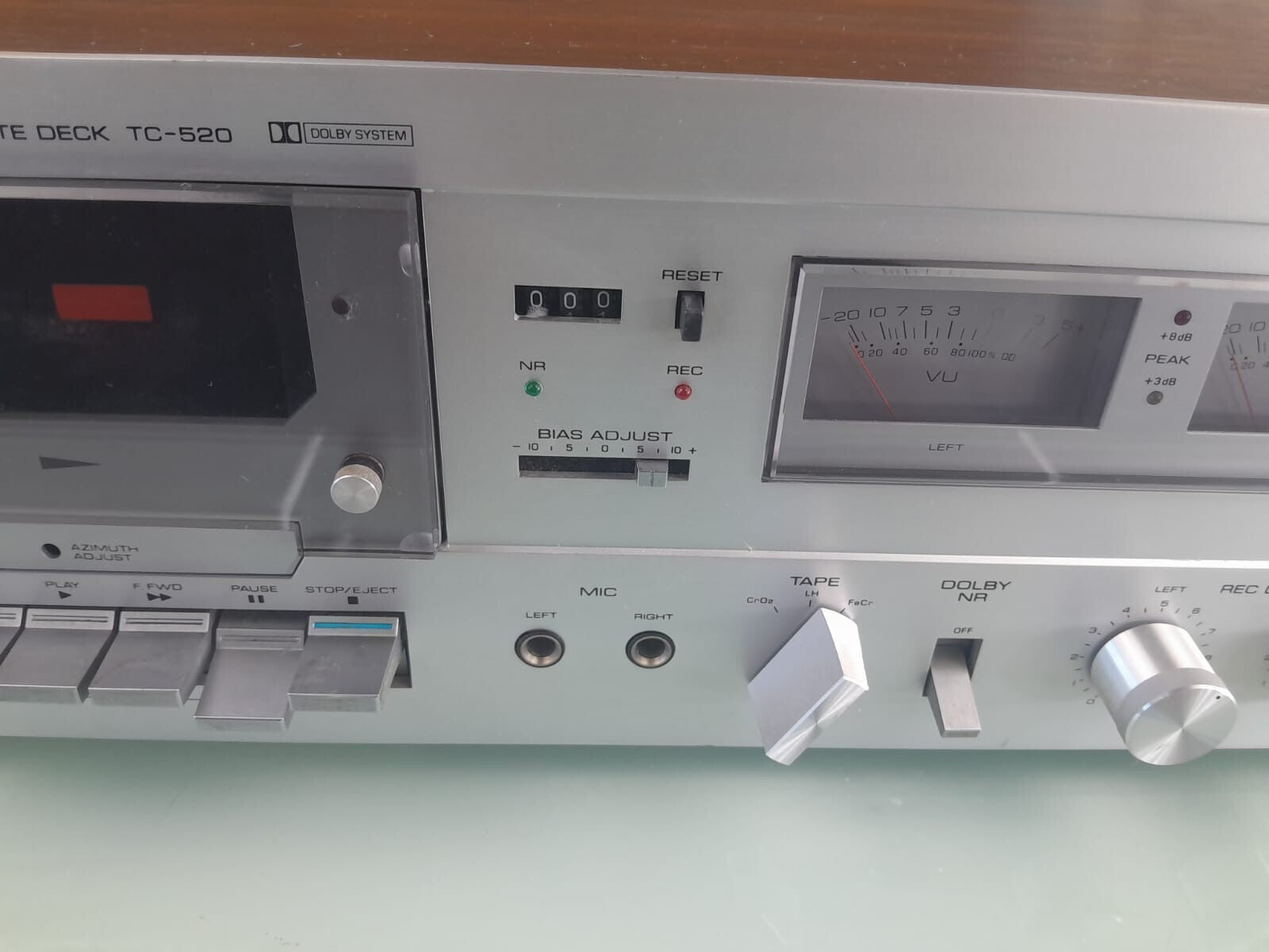 YAMAHA TC 520 NATURAL SOUND STEREO CASSETTE DECK