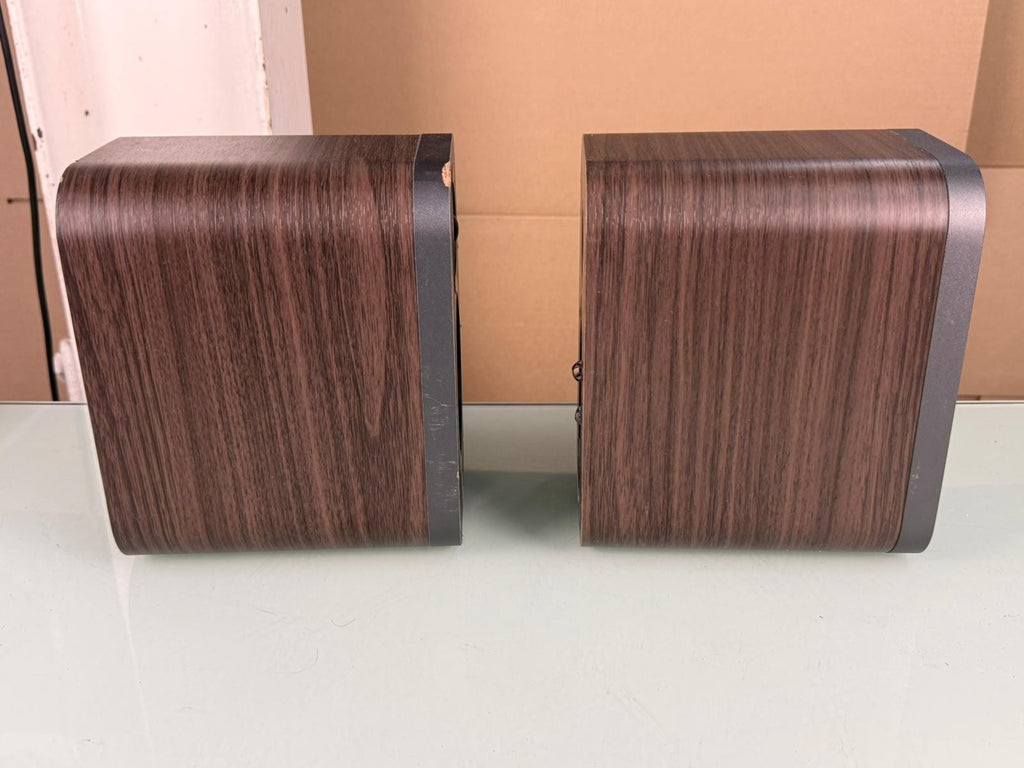 Q ACOUSTICS 3010 SPEAKERS