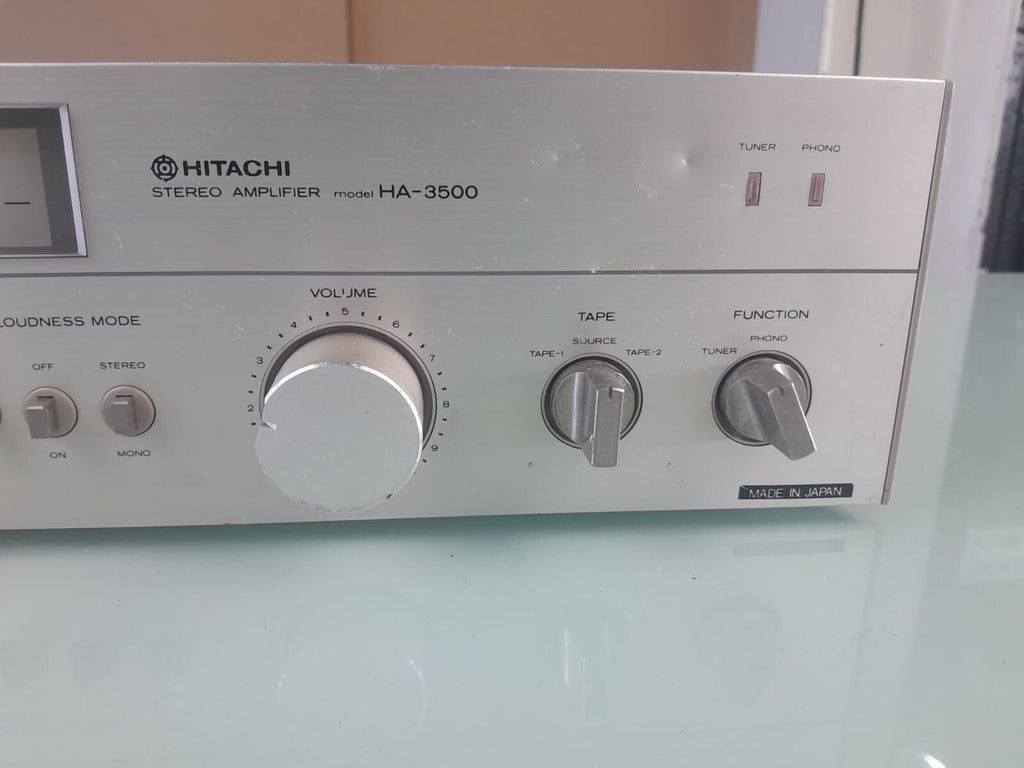 HITACHI HA 3500 STEREO AMPLIFIER