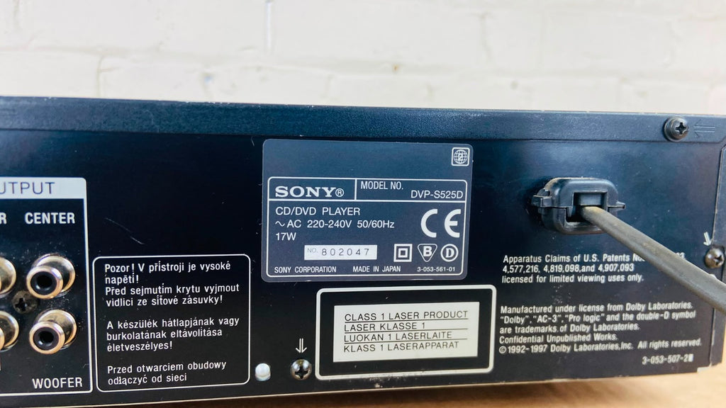 SONY DVP S525D CD / DVD PLAYER