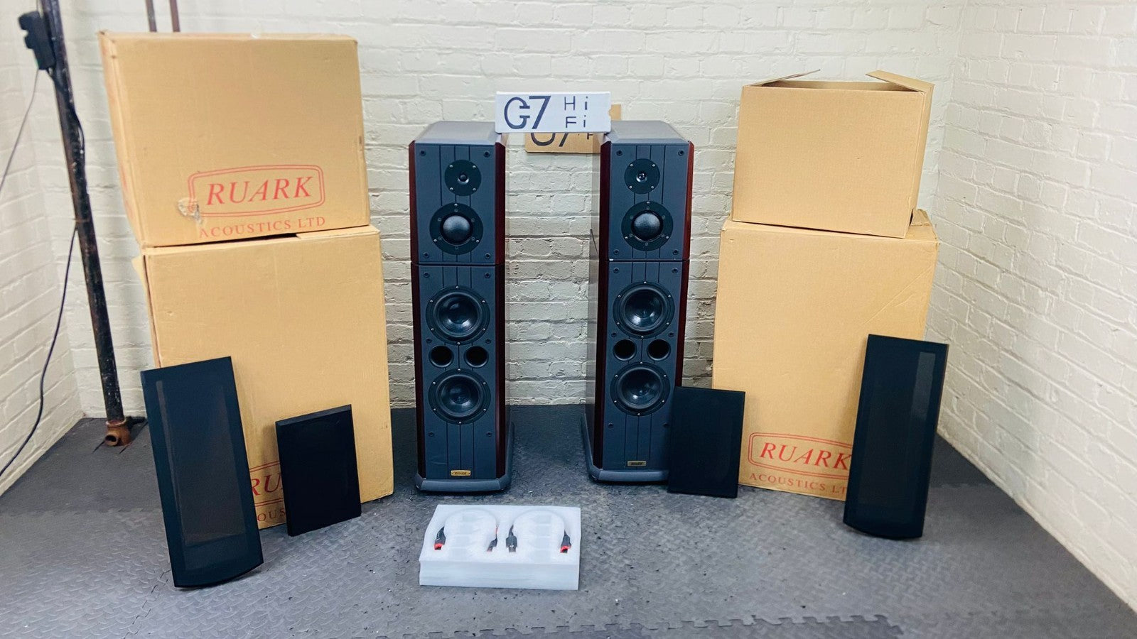 RUARK SOLSTICE FLOOR STANDING SPEAKERS