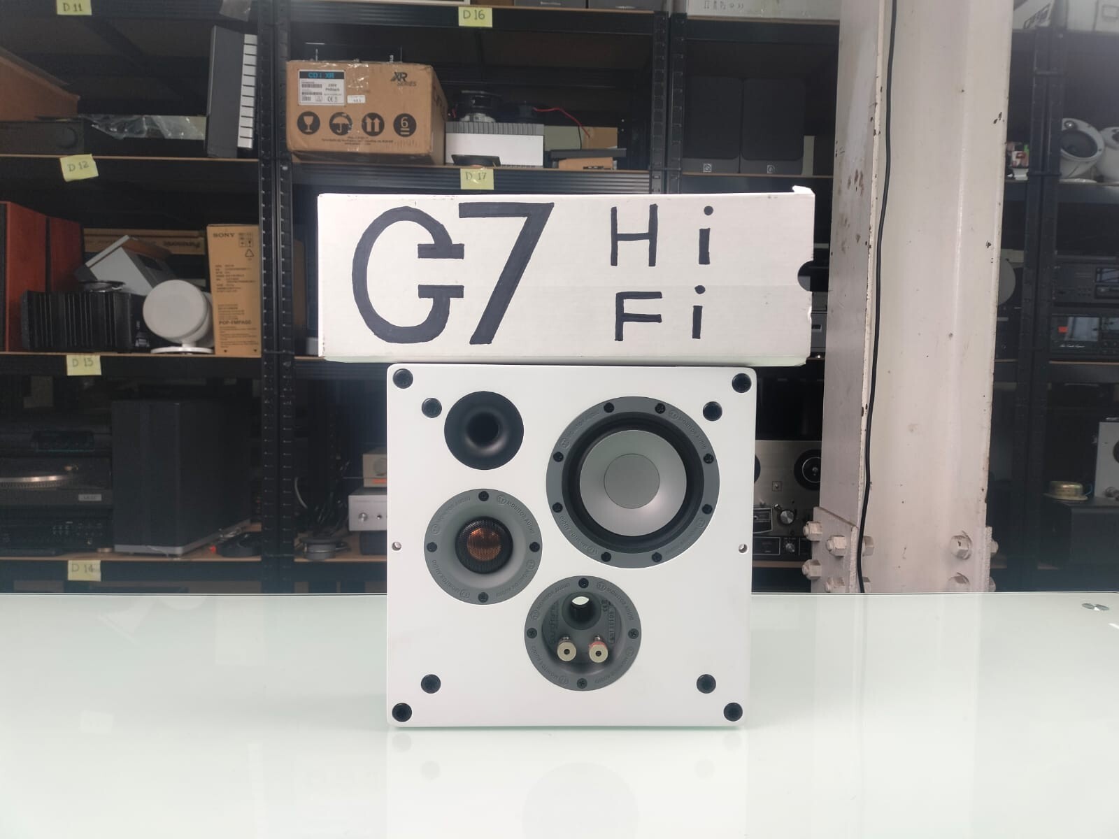 MONITOR AUDIO SOUNDFRAME 3 ON-WALL SPEAKER