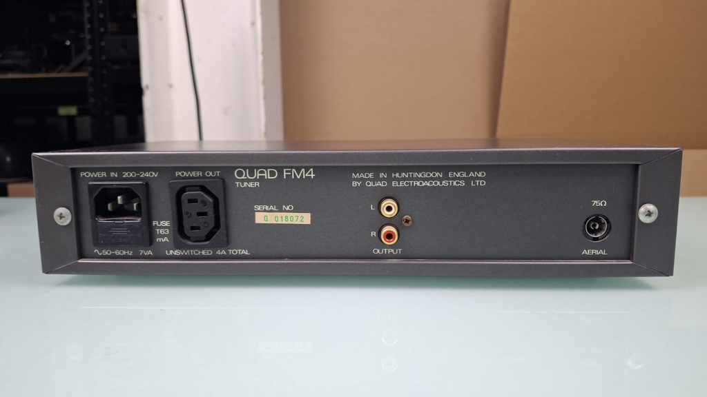 QUAD FM4 TUNER
