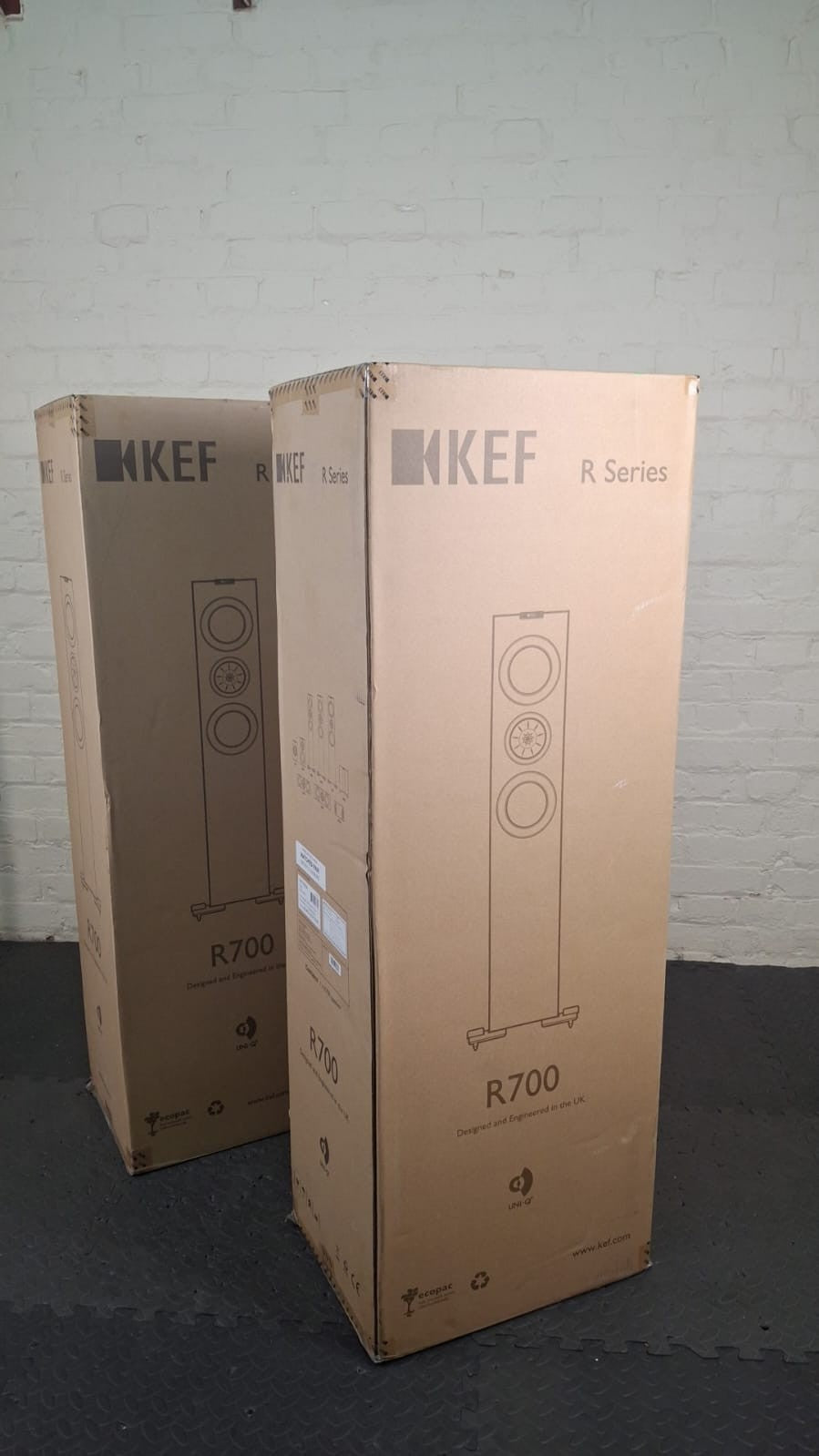 NEW SEALED KEF R700 FLOOR STANDING SPEAKERS