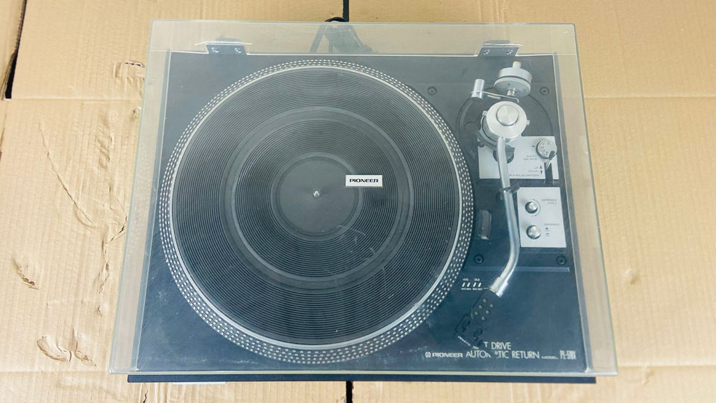 PIONEER PL 518X DIRECT DRIVE STEREO TURNTABLE WITH PIONEER ELEKTRA CARTRIDGE