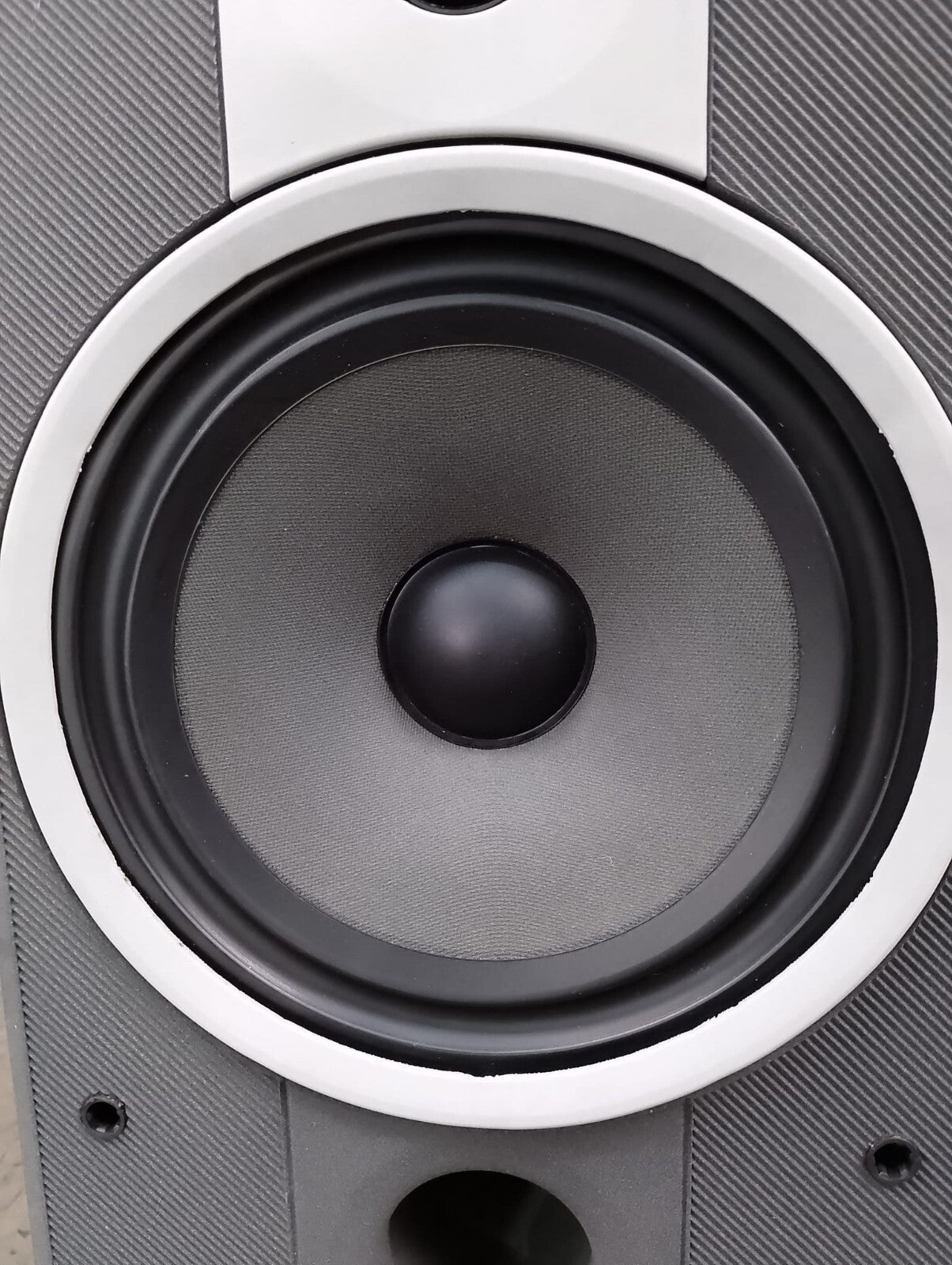 BOWERS & WILKINS B&W DM 560 LOUDSPEAKERS
