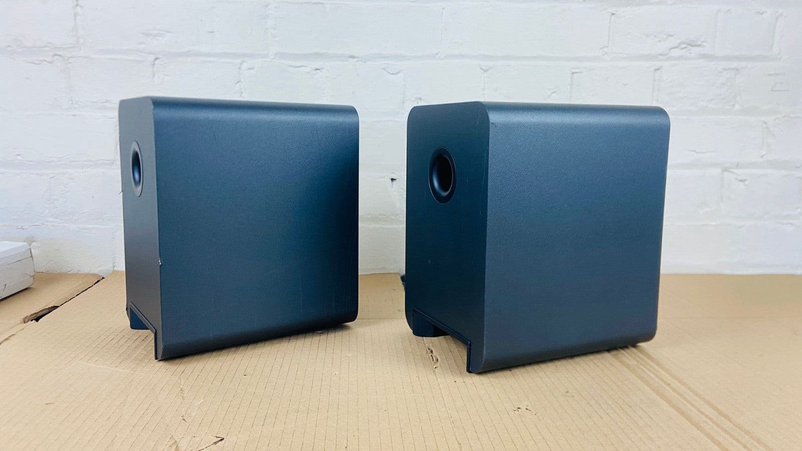 Q ACOUSTICS 2010i SPEAKERS
