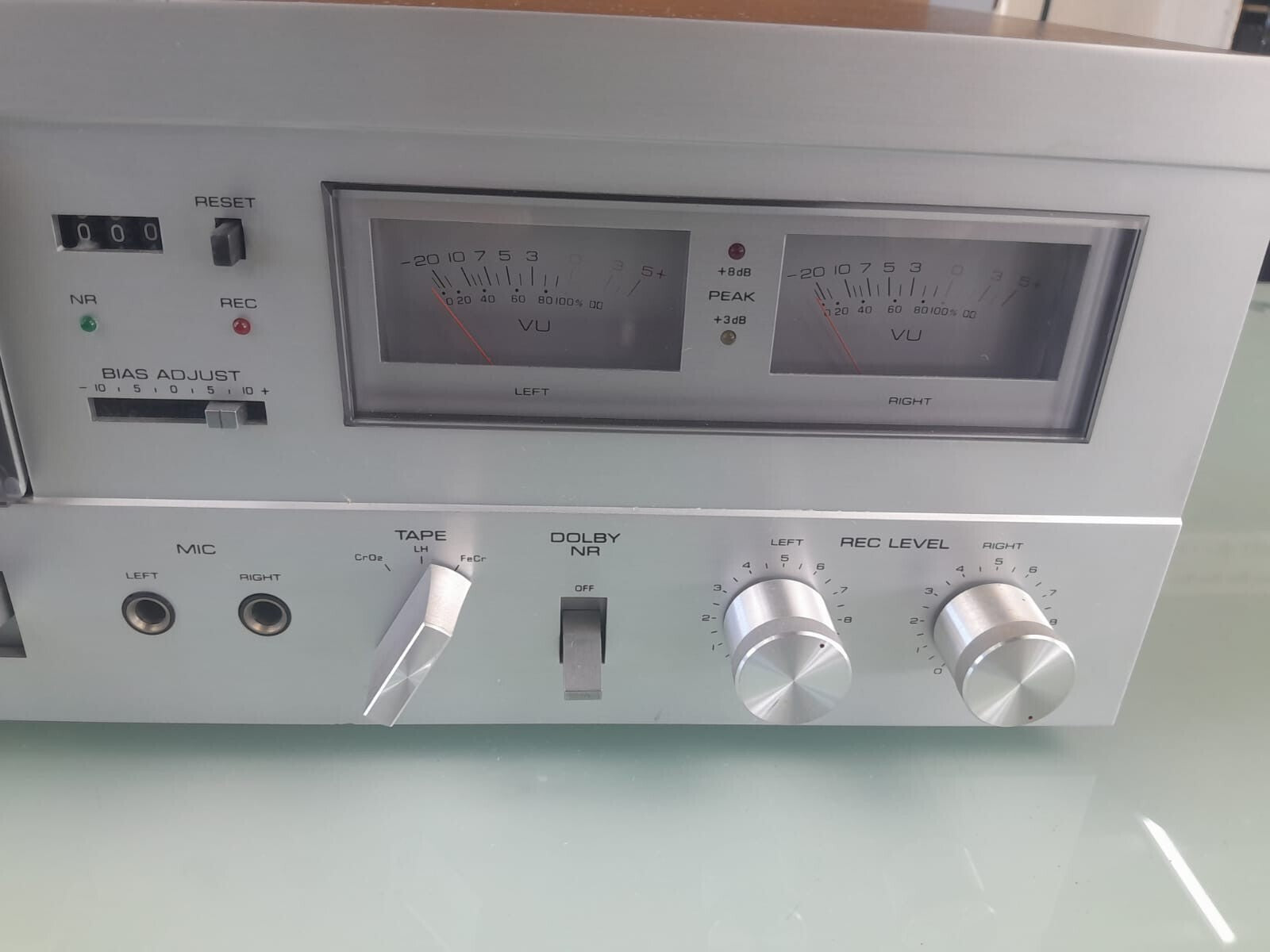 YAMAHA TC 520 NATURAL SOUND STEREO CASSETTE DECK