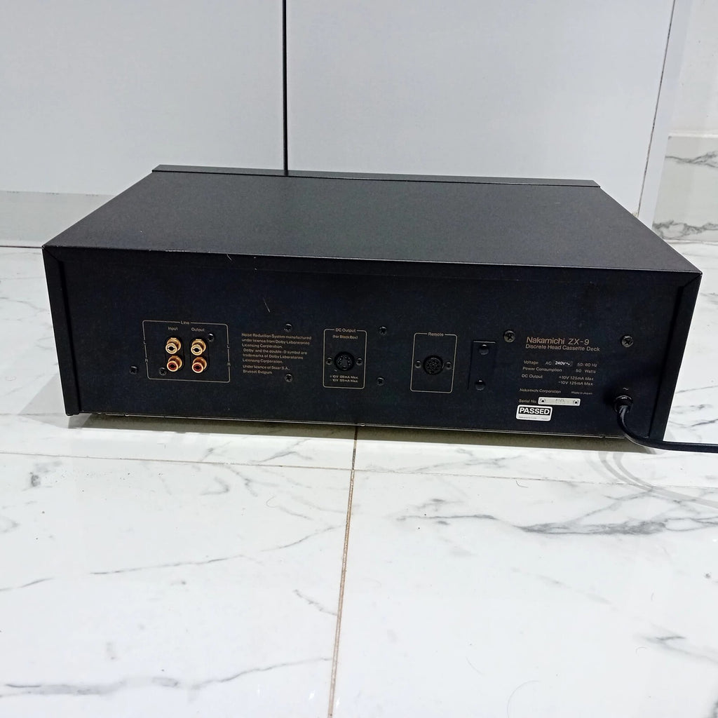 NAKAMICHI ZX-9 DISCRETE HEAD CASSETTE DECK