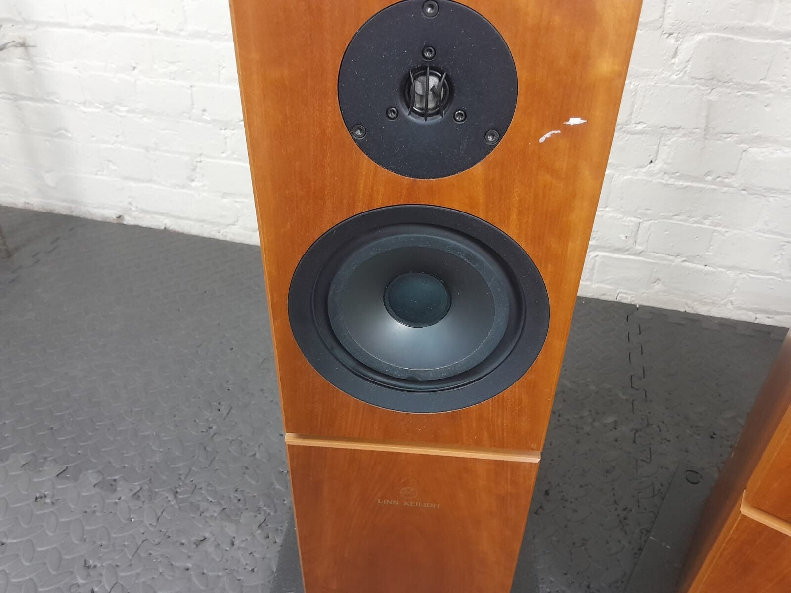 LINN KEILIDH FLOOR STANDING SPEAKERS