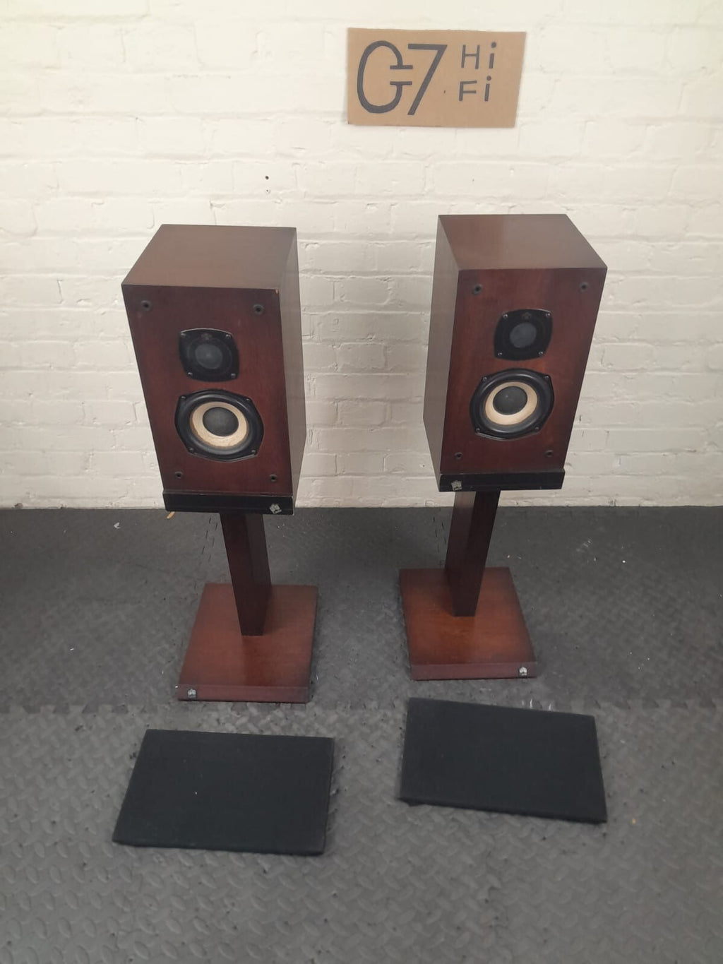 CASTLE DURHAM SPEAKERS WITH ORIGINAL CASTLE STANDS