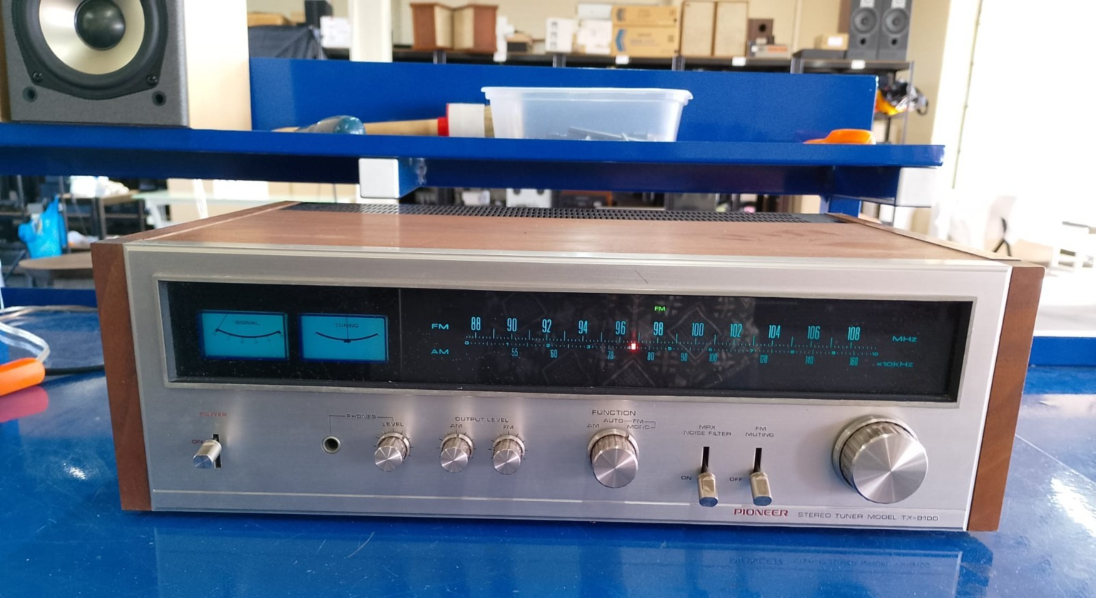 PIONEER TX 8100 STEREO TUNER