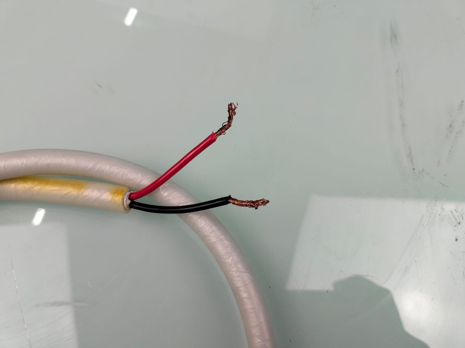 THE CHORD COMPANY CARNIVAL SILVER SCREEN SINGLE SPEAKER CABLE