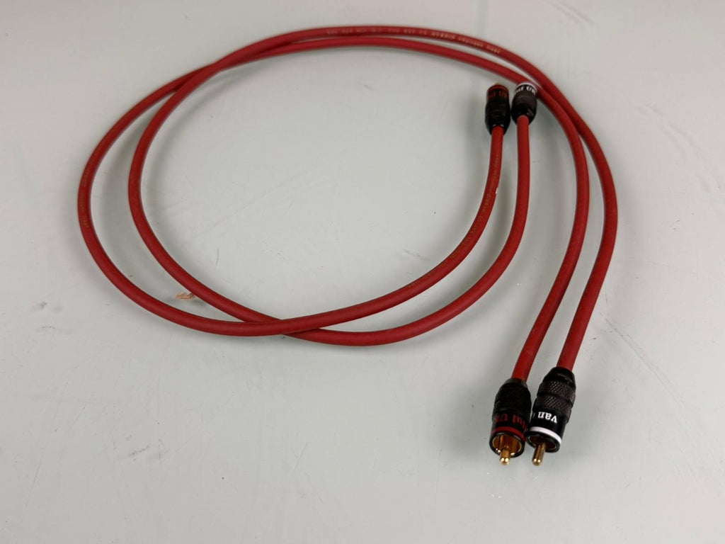 VAN DEN HUL M.C THE BAY C5 HYBRID HALOGEN RCA INTERCONNECT CABLE