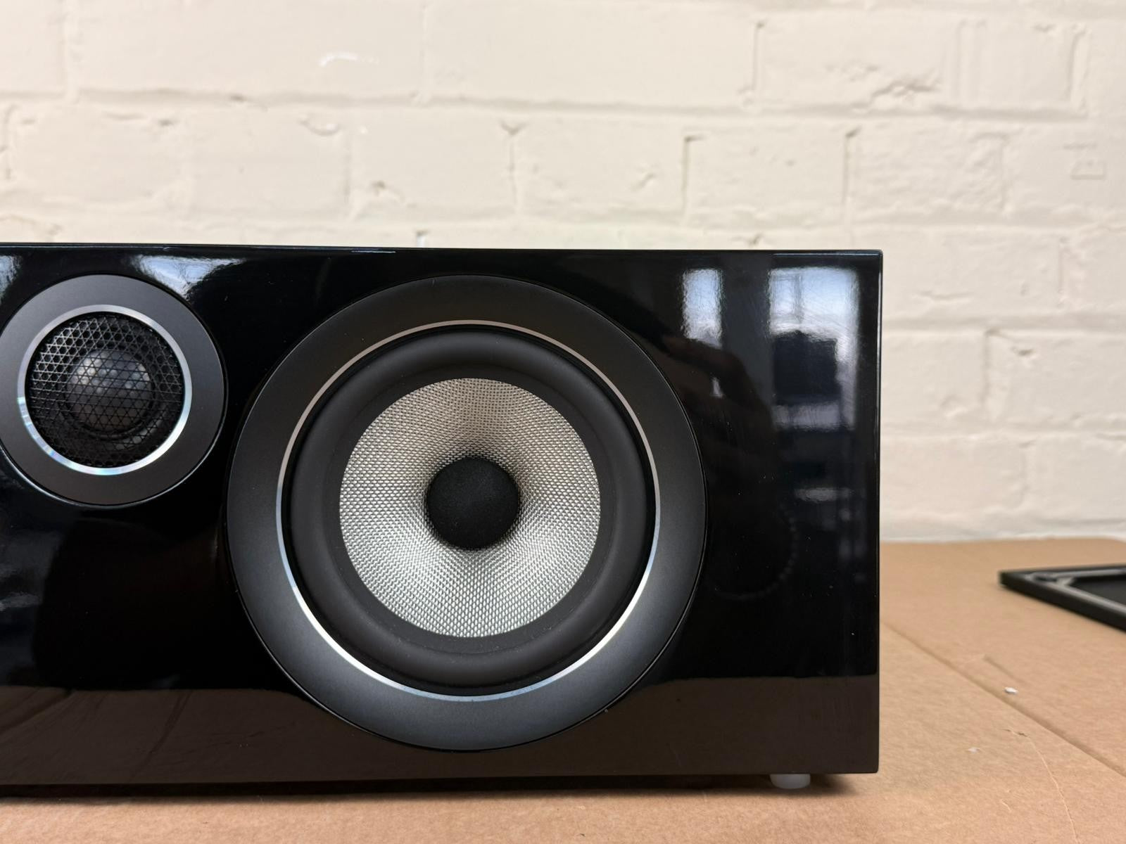 BOWERS & WILKINS B&W HTM72 S2 CENTER SPEAKER