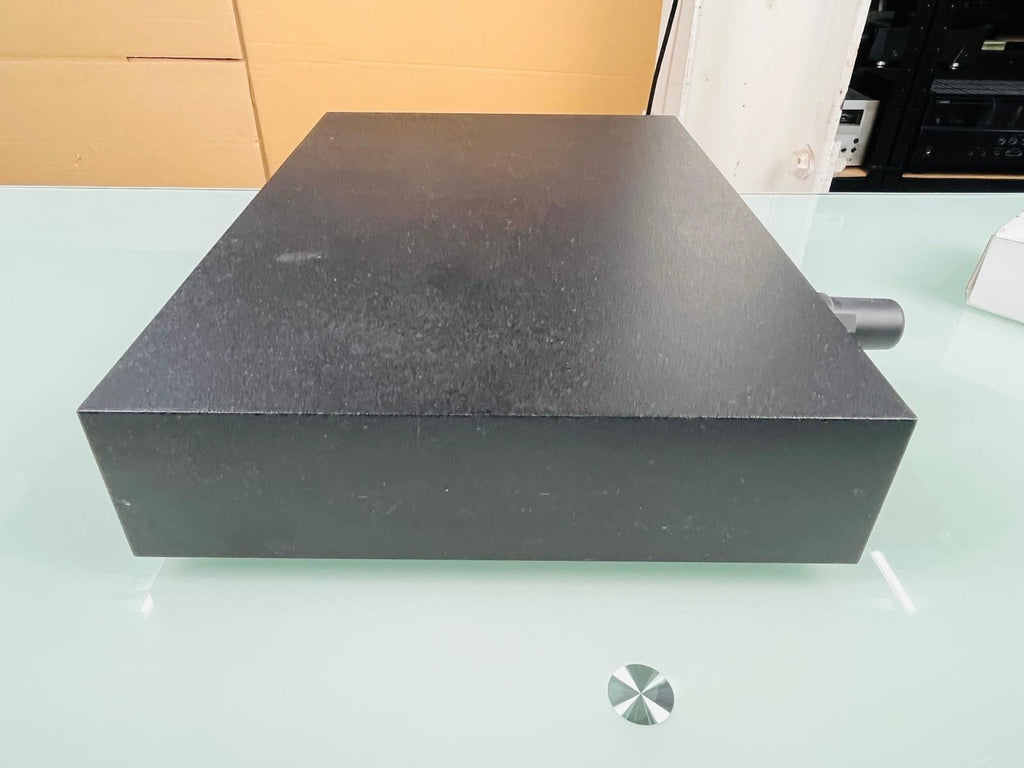 NAIM NA CDX CD PLAYER WITH REMOTE AND PLUCK