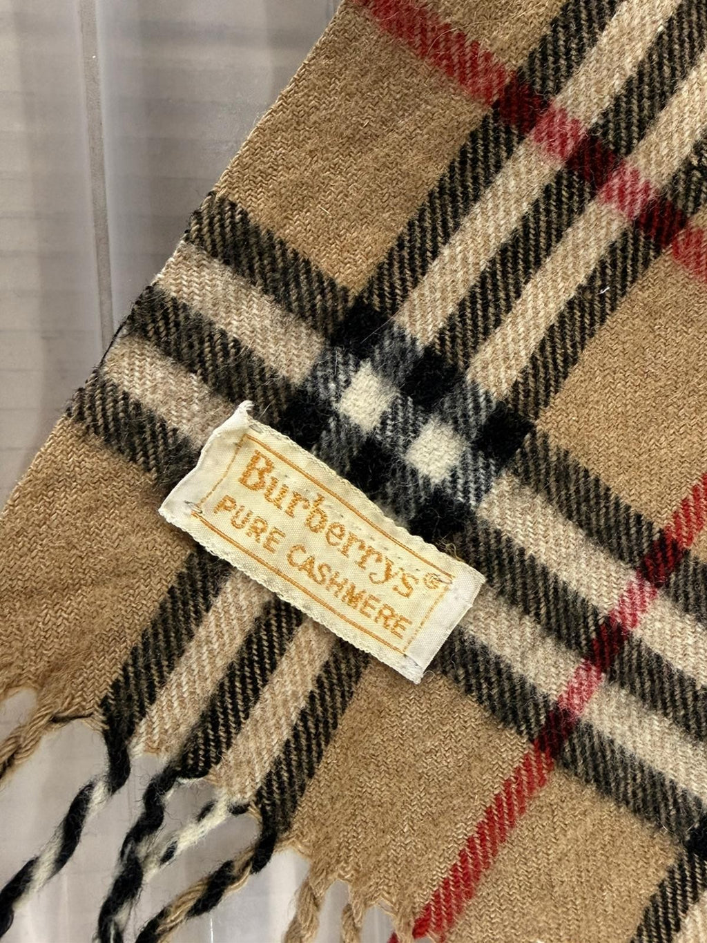 BURBERRYS PURE CASHMERE SCARF