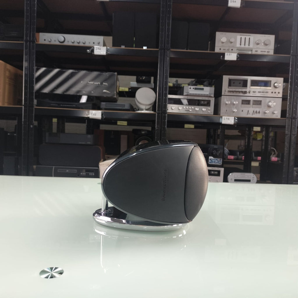 B&W Bowers & Wilkins M-1 Speaker Single With Table Stand