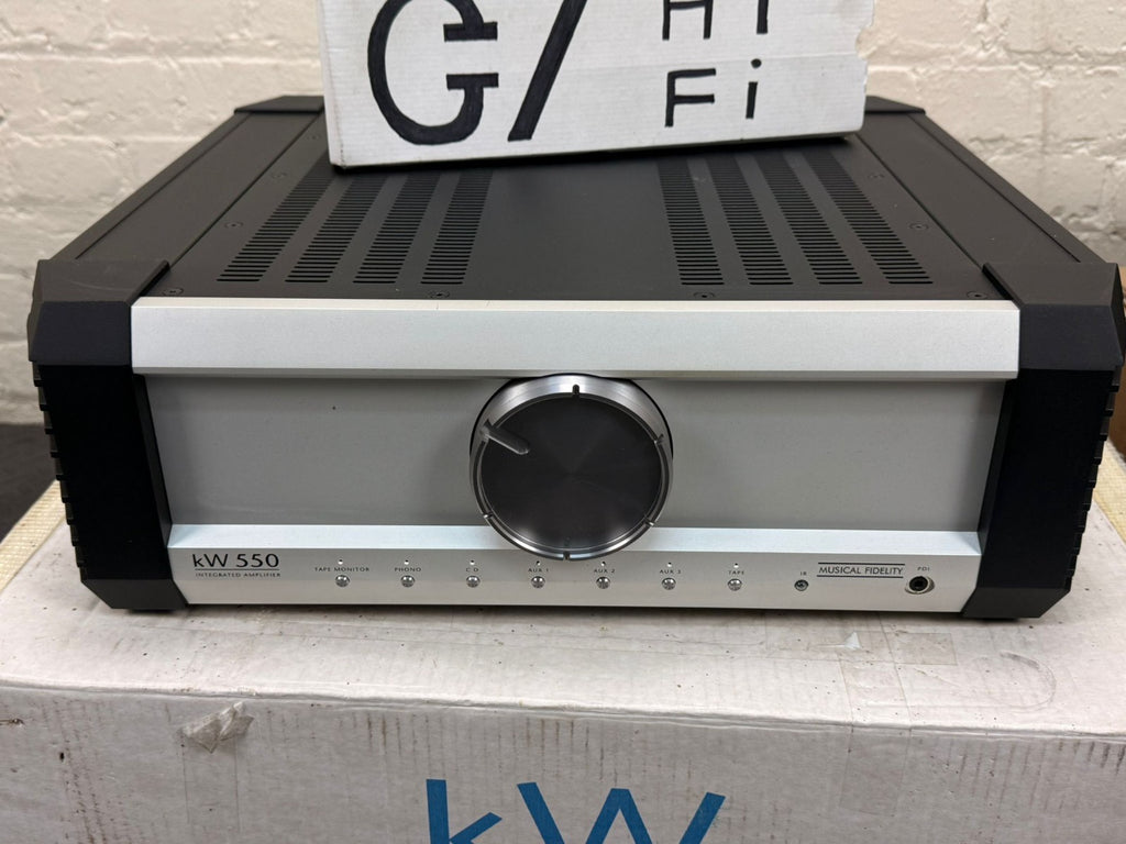 SERVICED MUSICAL FIDELITY KW 550 INTEGRATED AMPLIFIER & KW 550 POWER SUPPLY