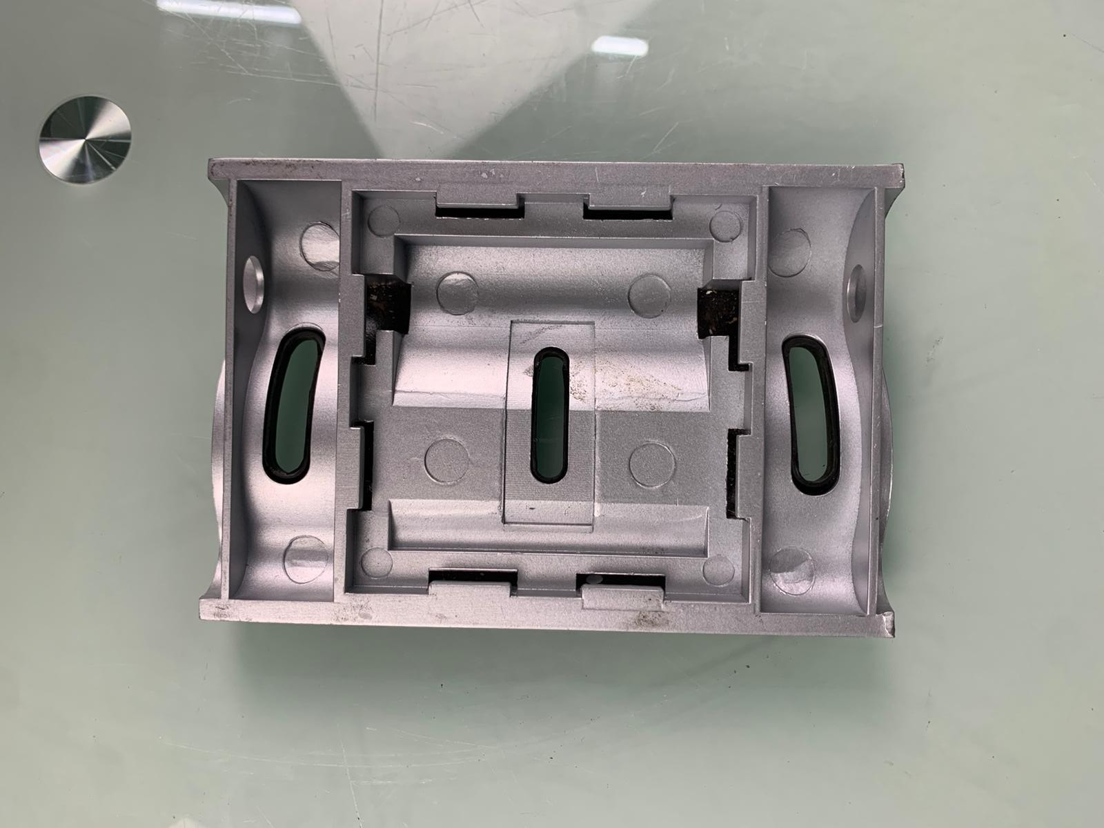 BOWERS & WILKINS B&W XTC CENTER SPEAKER WALL BRACKET