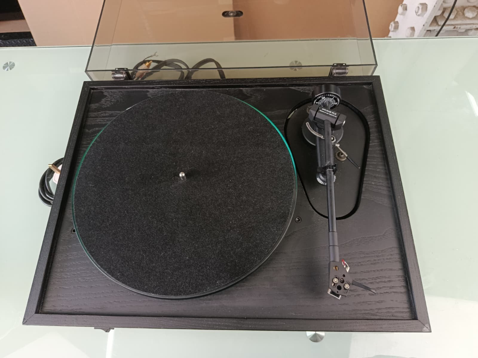 SYSTEMDEK IIX TURNTABLE WITH LINN BASIK PLUS TONEARM
