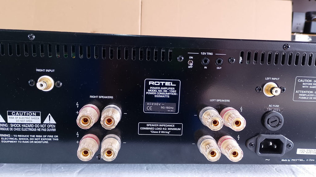 ROTEL RB 1582 STEREO POWER AMPLIFIER