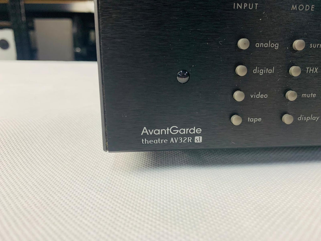 TAG MCLAREN AVANTGRADE THEATRE AV32R SL PRE AMPLIFIER