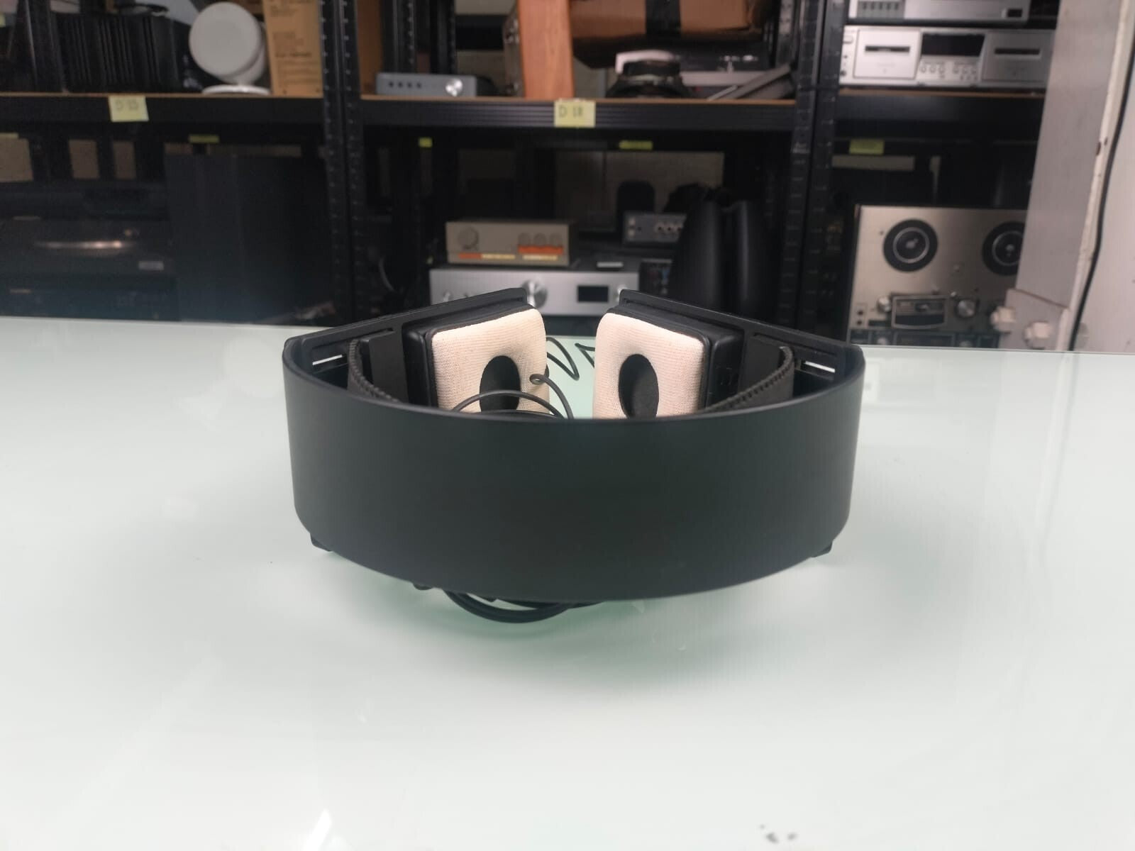 BANG & OLUFSEN B&O U70 STEREO HEADPHONES