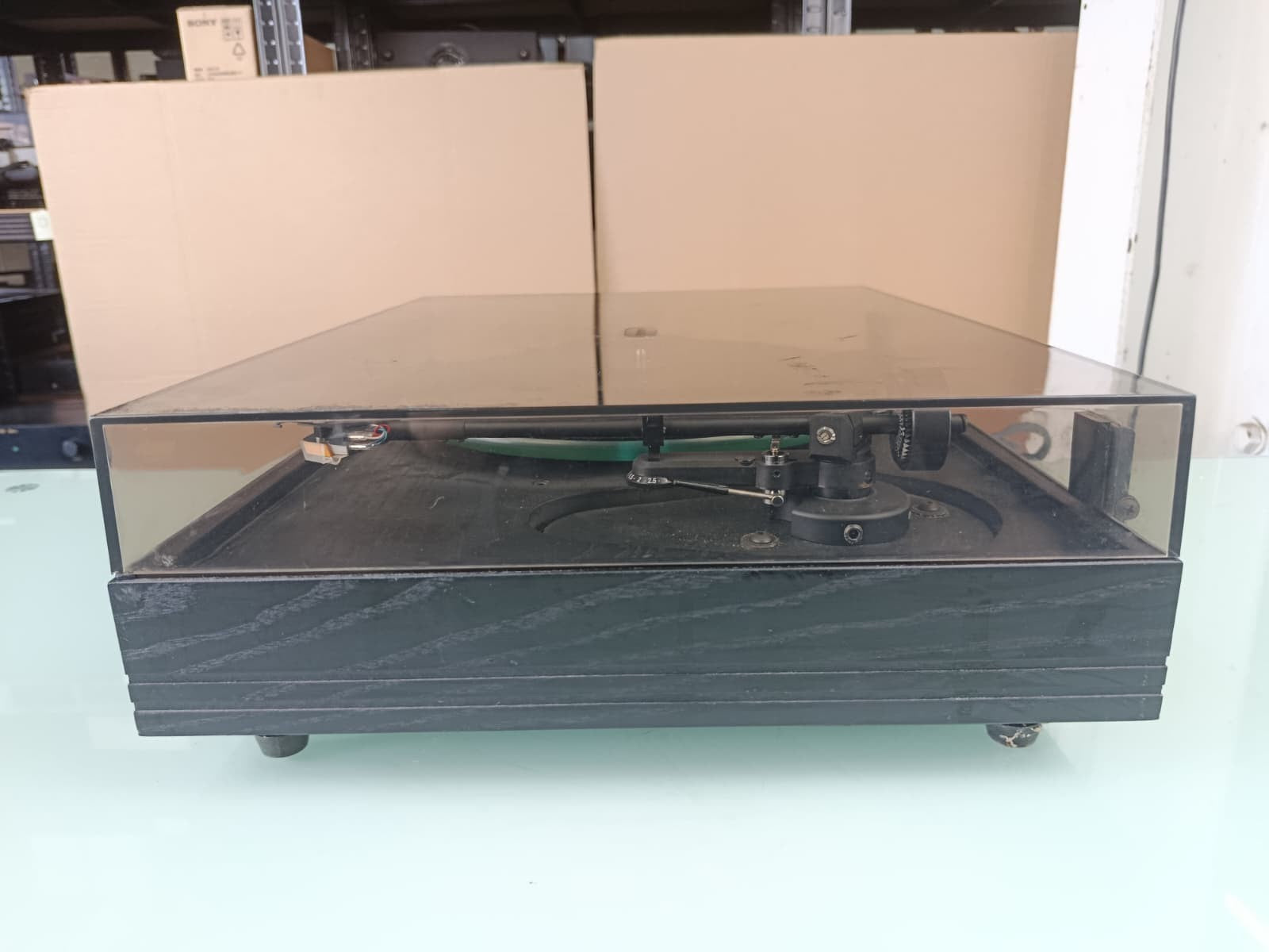 SYSTEMDEK IIX TURNTABLE WITH LINN BASIK PLUS TONEARM
