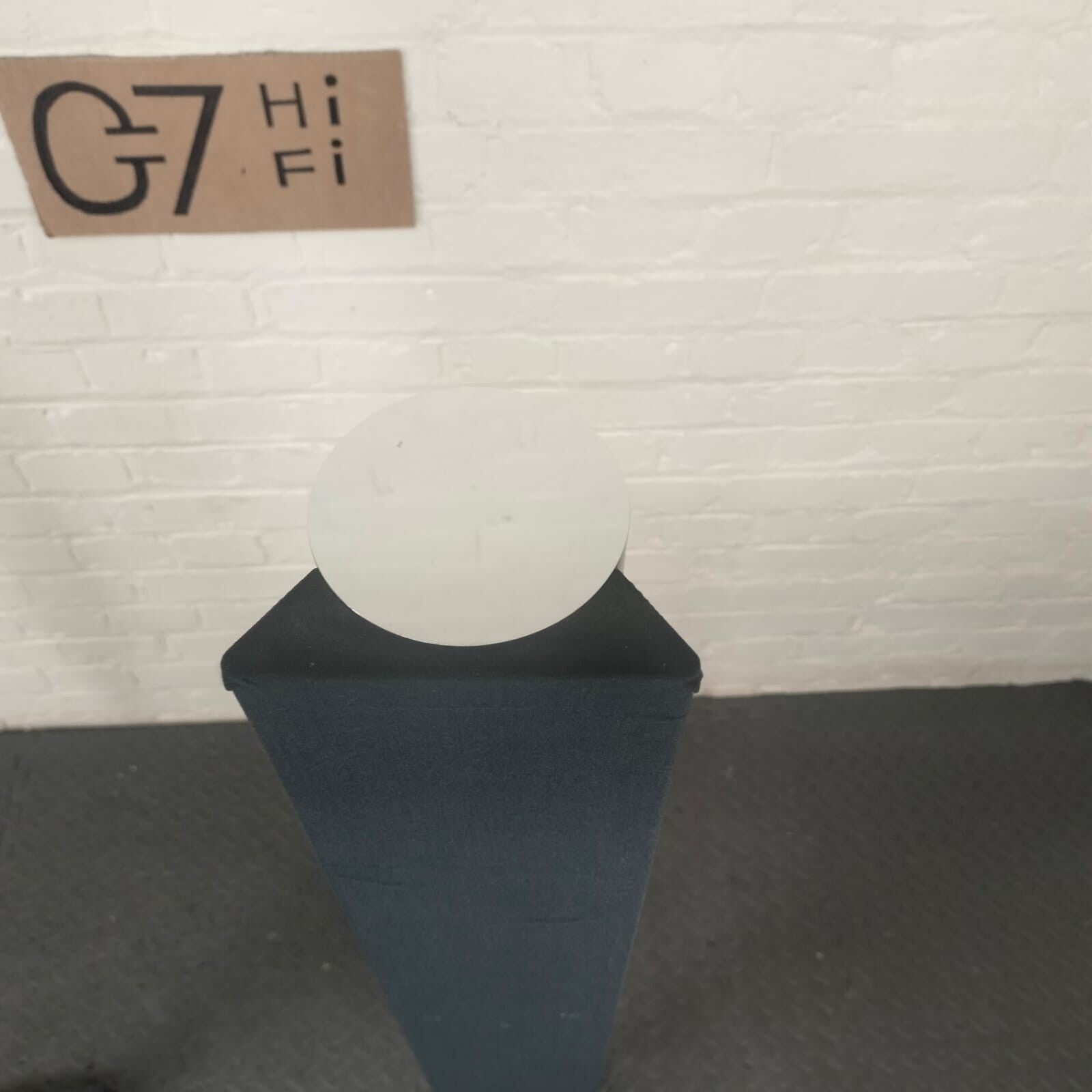 BANG & OLUFSEN B&O BEOLAB 8000 FLOOR STANDING SPEAKERS