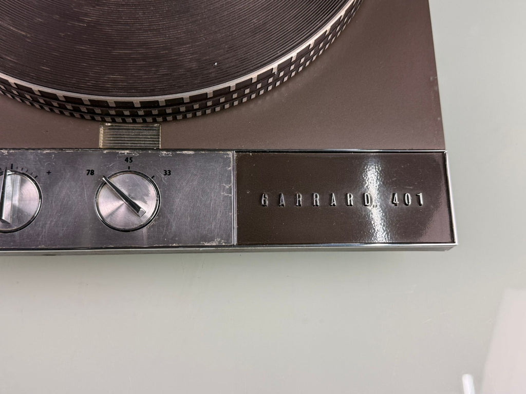 GARRARD 401 TURNTABLE