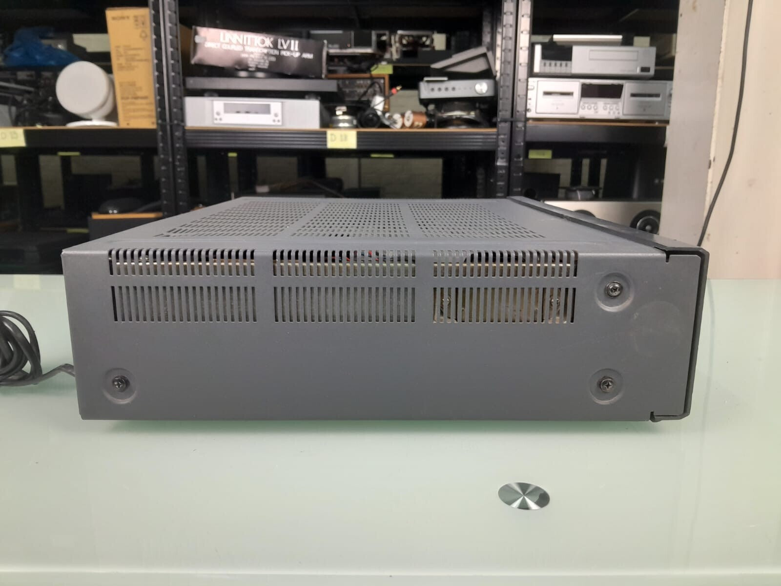 NAD 7100 MONITOR SERIES STEREO RECEIVER