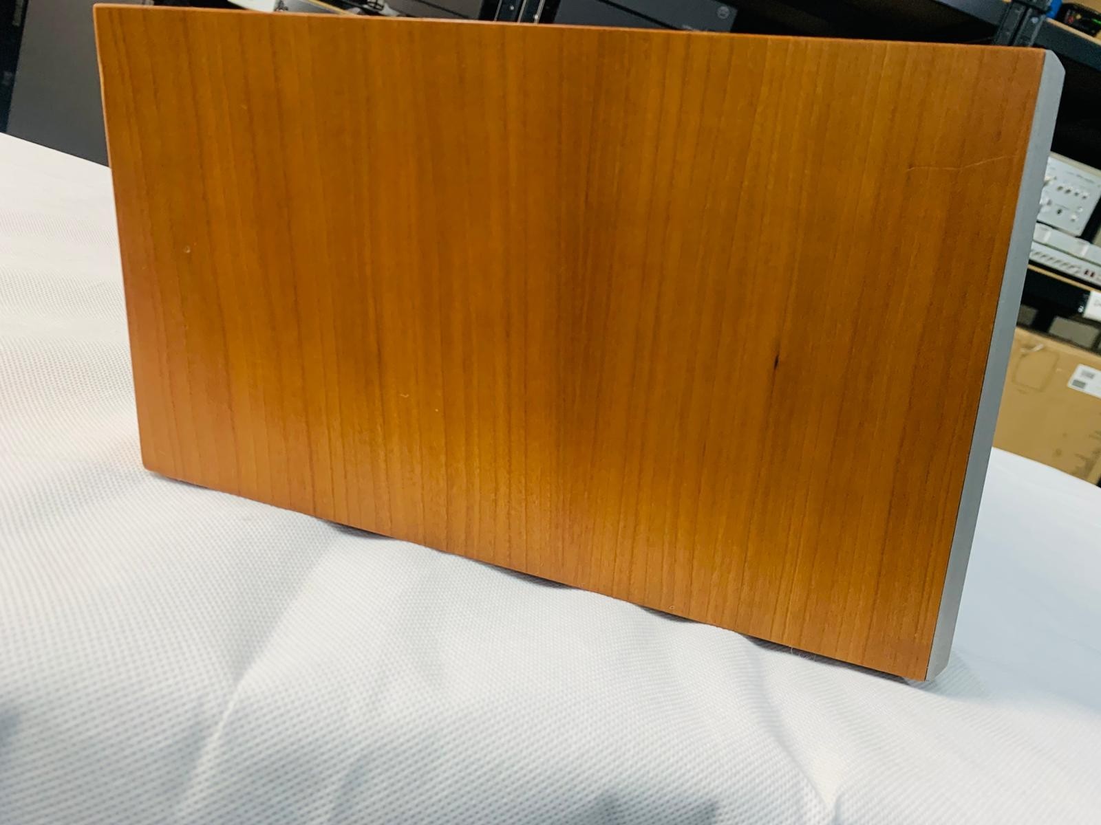 AUDIOVECTOR AV3CI SUPER CENTER SPEAKER