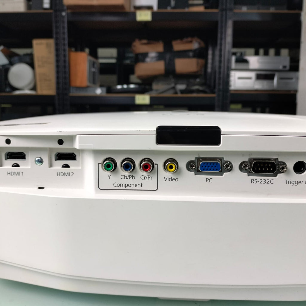 EPSON EH-TW7200 H589B LCD PROJECTOR WITH REMOTE