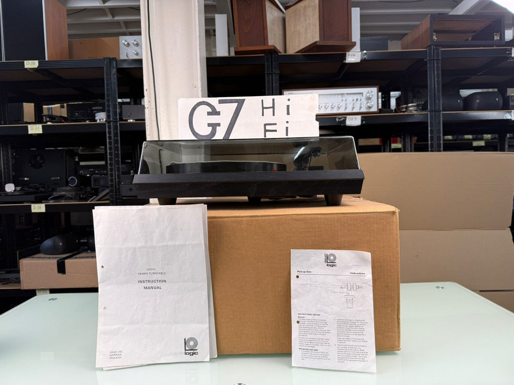 LOGIC TEMPO WITH DATUM II TONEARM TURNTABLE WITH GOLDRING CARTRIDGE