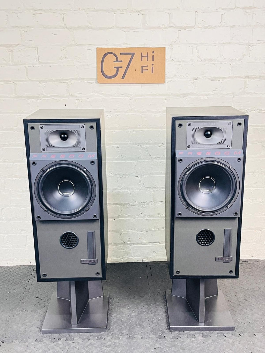 MISSION 770 FREEDOM SPEAKERS WITH ORIGINAL STANDS