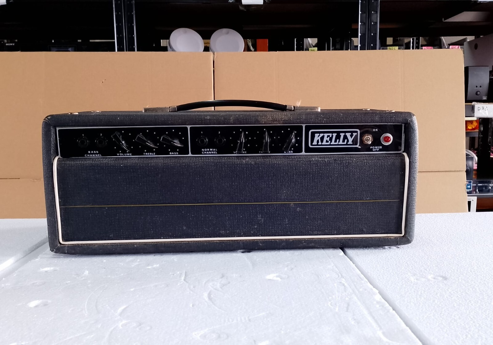 KELLY VALVE TUBE GUITAR AMPLIFIER