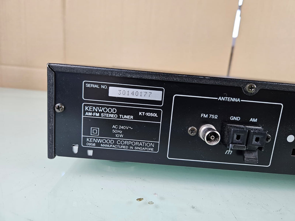KENWOOD KT 1050L FM-AM STEREO TUNER