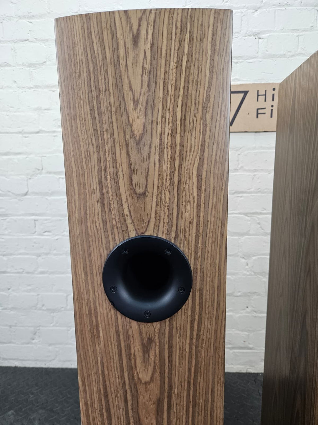 DALI RUBICON 6 FLOOR STANDING SPEAKERS