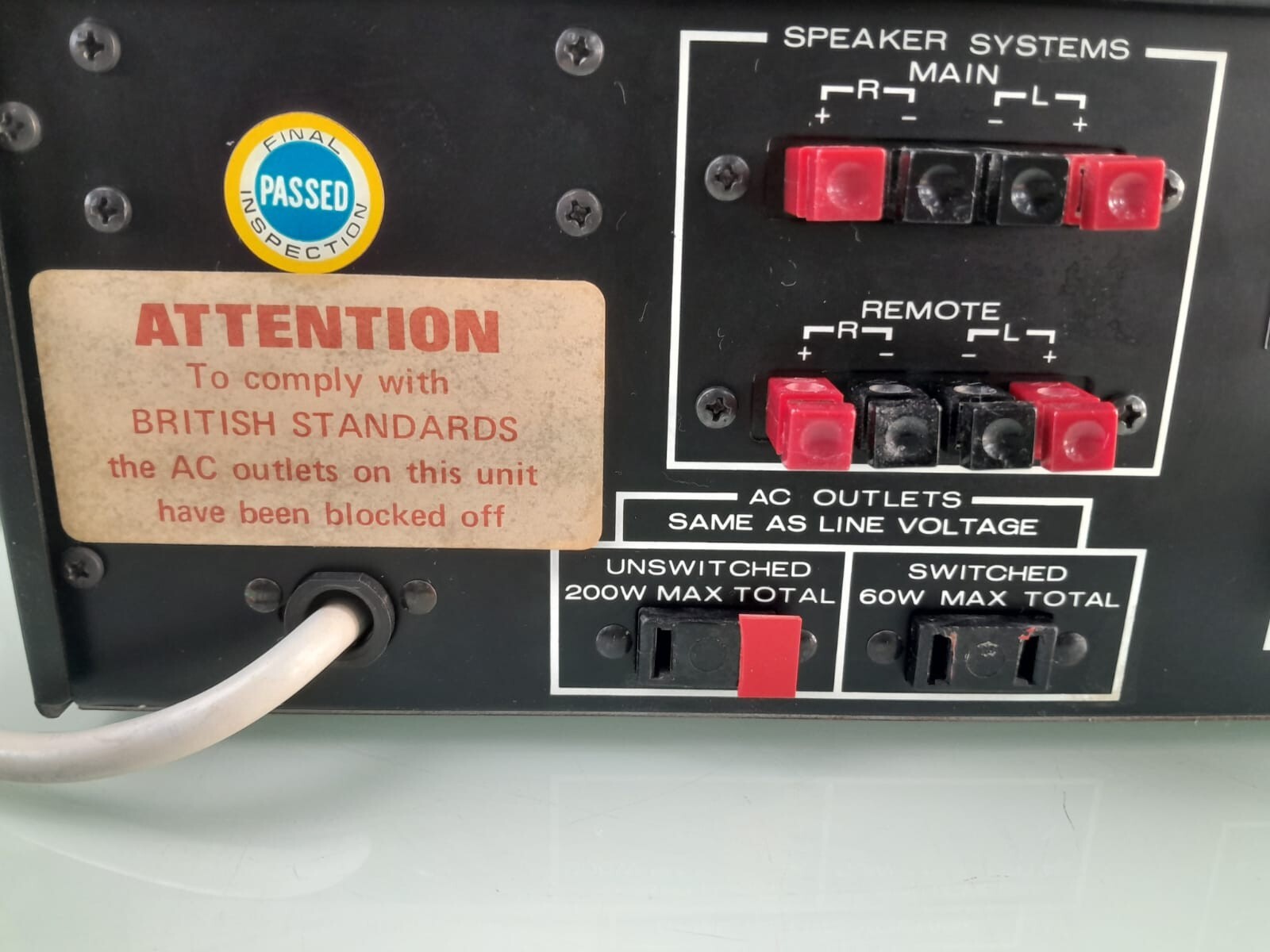 MARANTZ 1060 STEREO AMPLIFIER