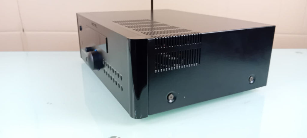 ROTEL RSP 1570 SURROUND SOUND PROCESSOR