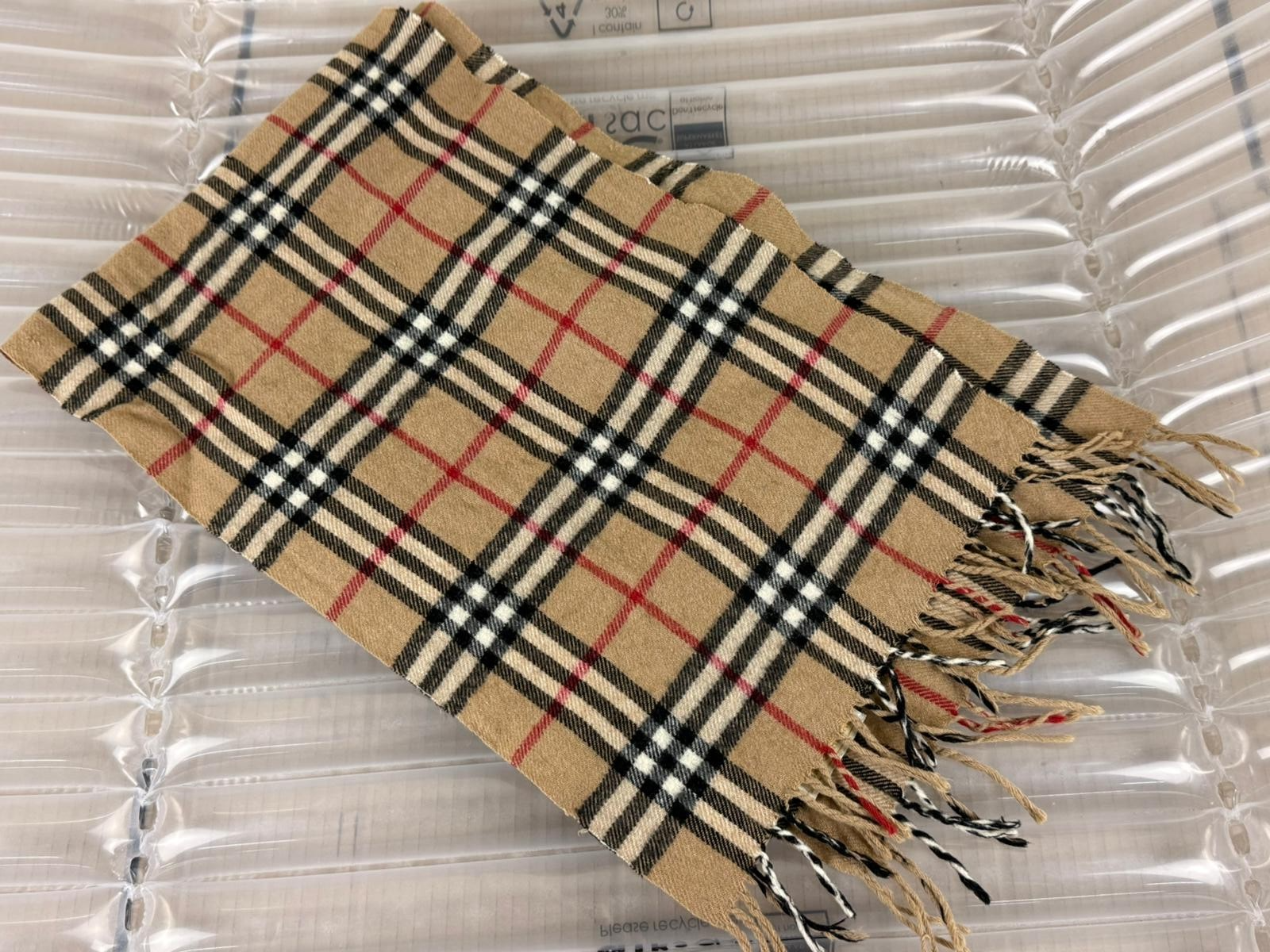BURBERRYS PURE CASHMERE SCARF
