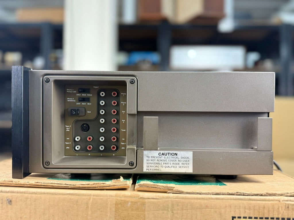 MINT SANSUI AU 9900 INTEGRATED AMPLIFIER