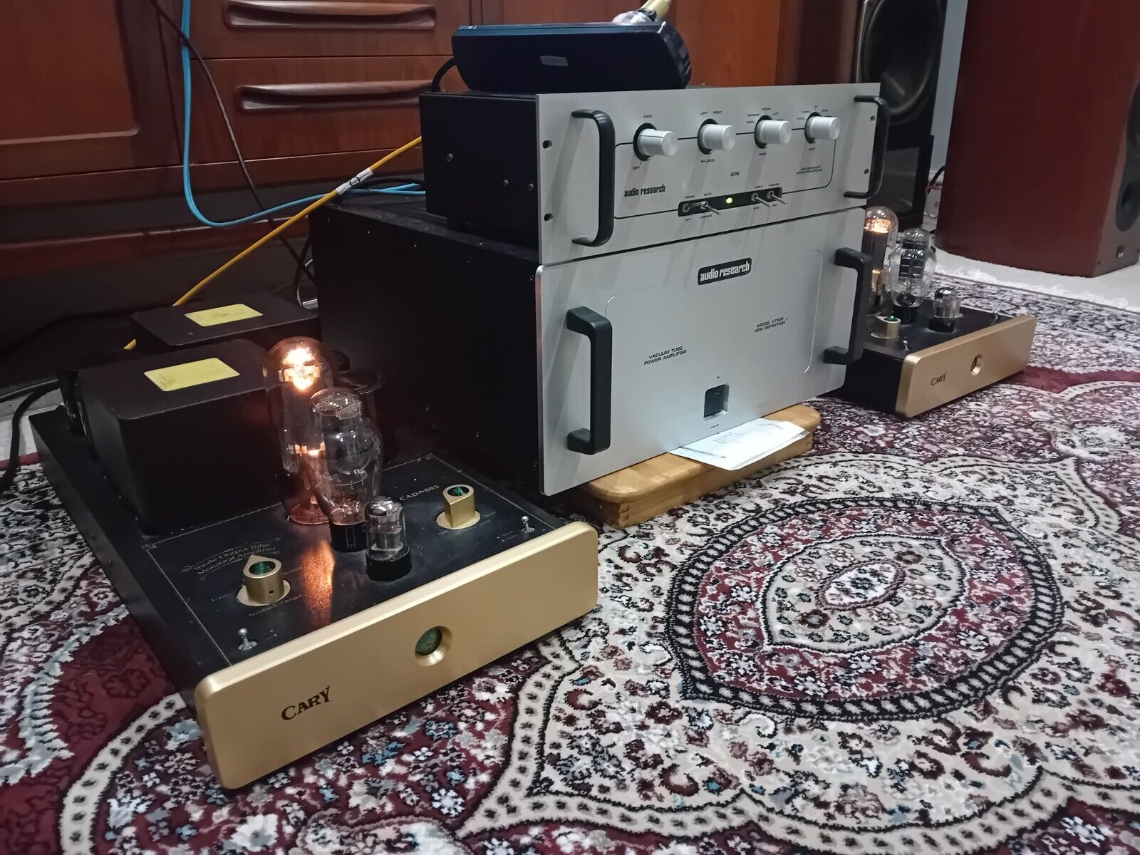 Cary CAD 805 triode output monaural tube valve power amplifiers mono blocks