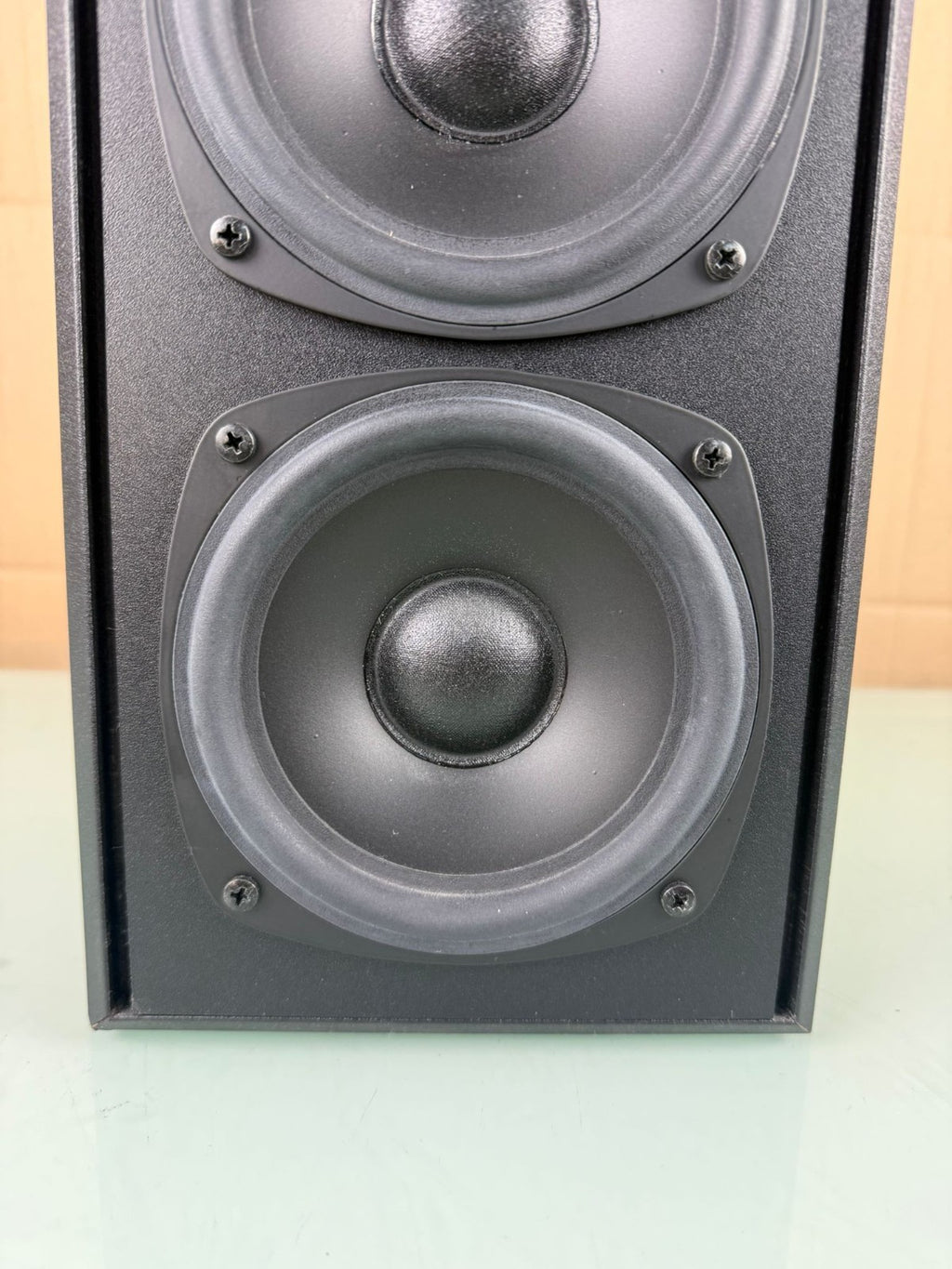 Miller Kreisel  M&K SOUND LCR750 LEFT SPEAKER