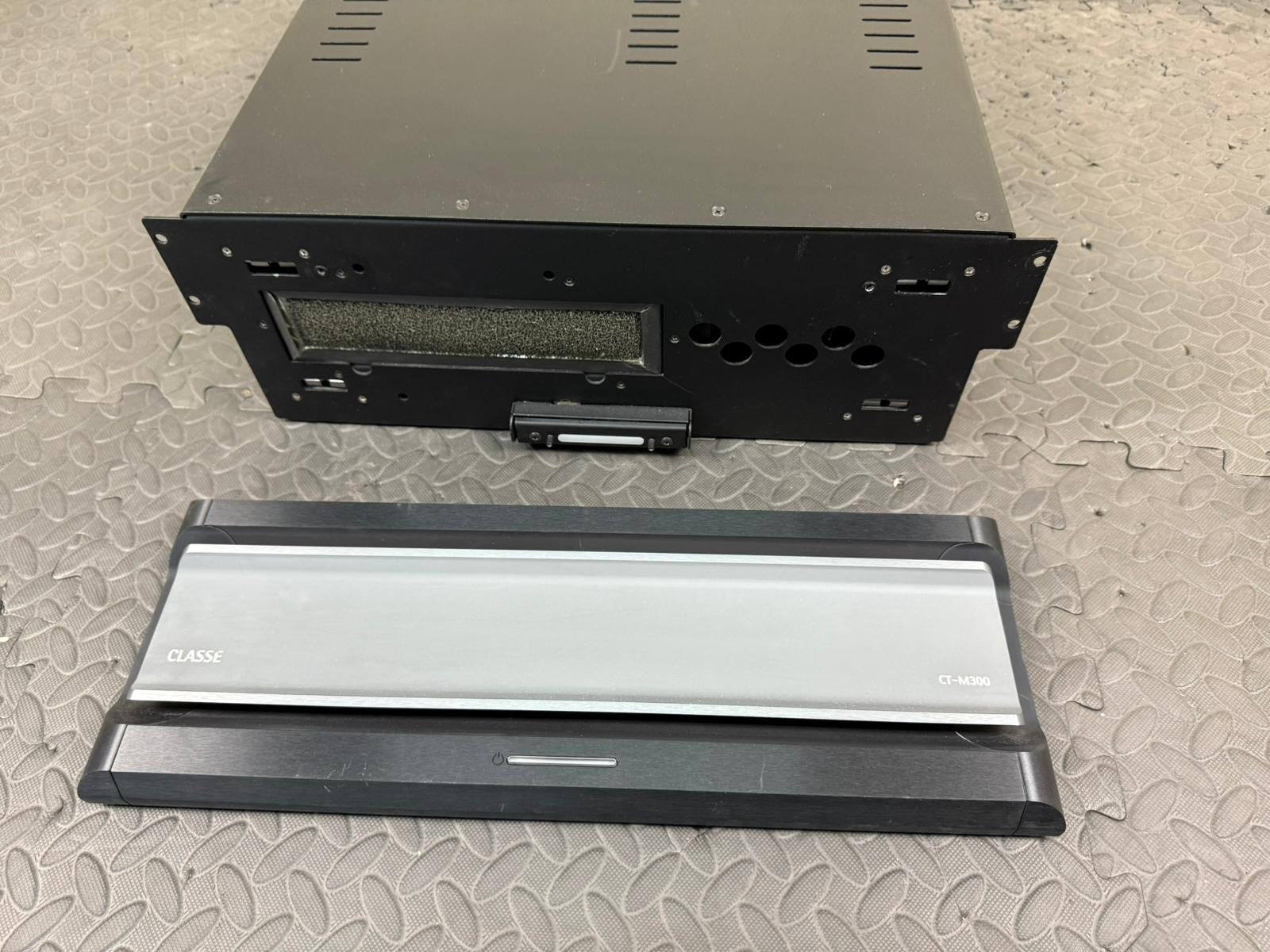 CLASSE CT M300 POWER AMPLIFIER